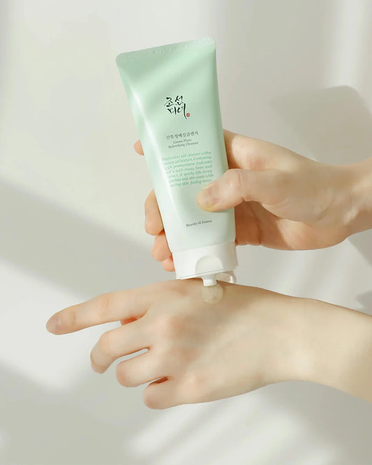 BOJ Green Plum Refreshing Cleanser