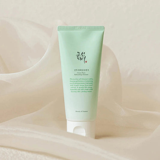 BOJ Green Plum Refreshing Cleanser